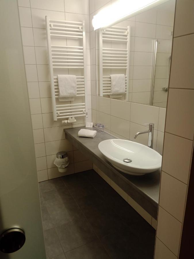 福耳图那酒店 Schwäbisch Gmünd 外观 照片